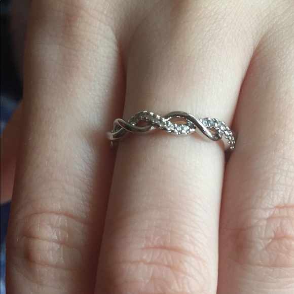 NWT Twisted Ring SOLD - Picture 2 of 5